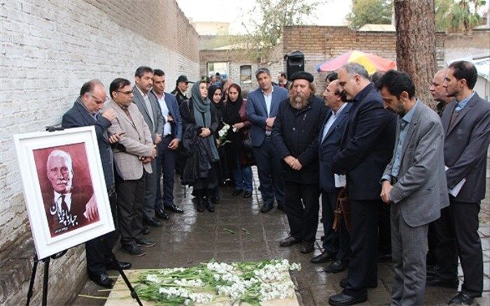 جشن صد سالگی تئاتر کودک در همدان