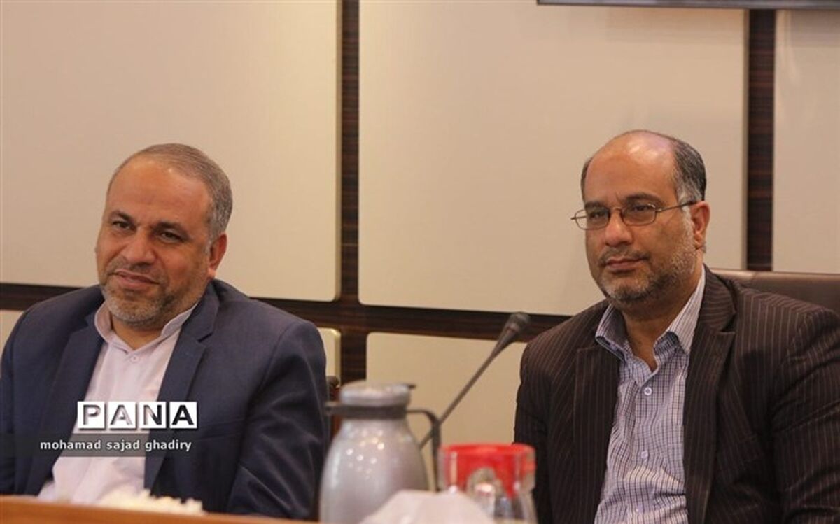 جلسه معاونین پرورشی مناطق 19 گانه شهر تهران