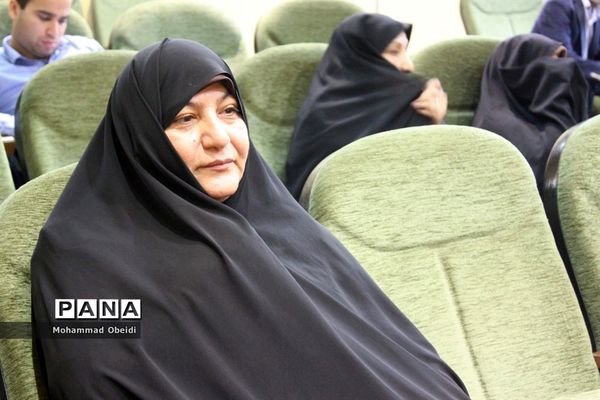 آئین تکریم و معارفه مدیر حوزه علمیه خواهران استان بوشهر