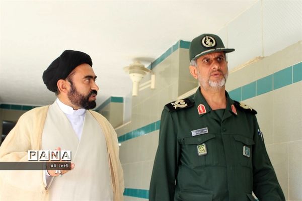 همایش وحدت  اهل سنت و شیعه به میزبانی منطقه دوم نیروی دریایی سپاه بوشهر