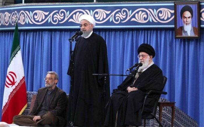 روحانی: دست دوستی به سوی همه مسلمانان دراز می‌کنیم