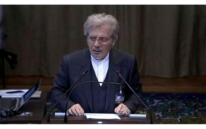 ریاست مرکز حقوق ‌بین‌الملل ریاست جمهوری استعفاء داد