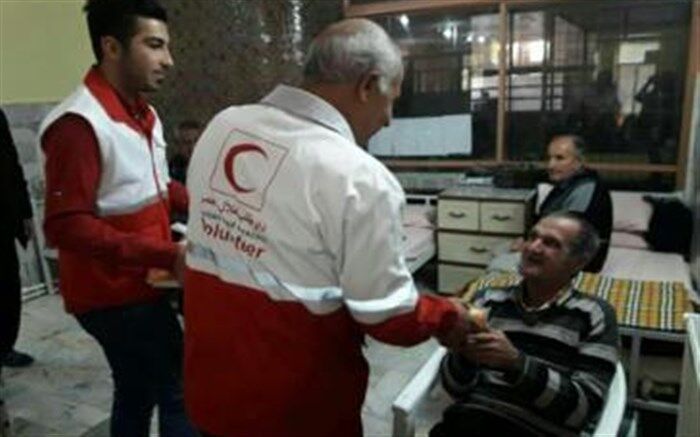 دیدار جوانان و داوطلبان هلال احمر رباط کریم باسالمندان
