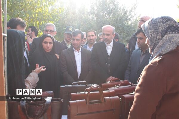 برگزاری جشنواره فرهنگی اجتماعی روستایی و عشایری شهرستان بهارستان