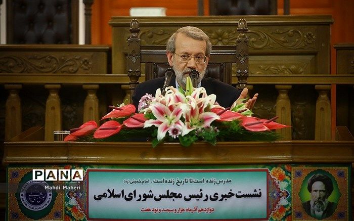 لاریجانی: به من گفته‌اند سازوکار مالی اروپا تقریبا نهایی شده است