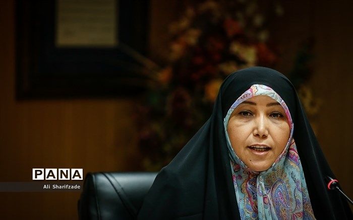 مدیرکل زنان آموزش‌وپرورش:  برای حضور دانش‌آموزان در فضای مجازی باید برنامه‌ریزی کرد