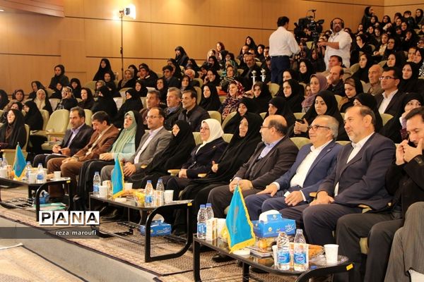 نخستین آیین گرامیداشت مقام والای مادر در ارومیه