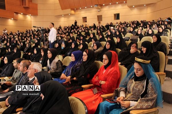 نخستین آیین گرامیداشت مقام والای مادر در ارومیه