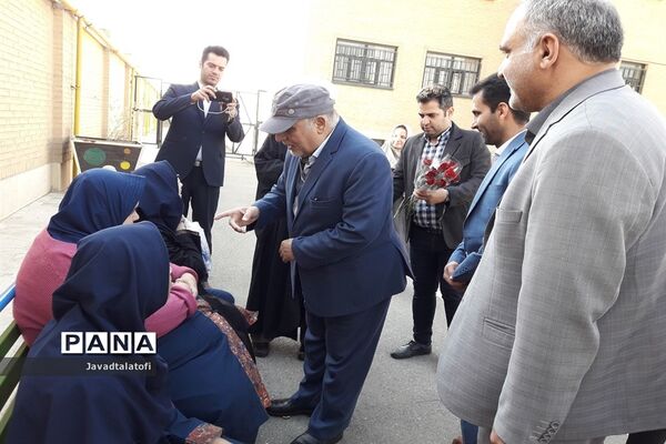 بازدید از مدارس استثنایی ناحیه دو شهرری