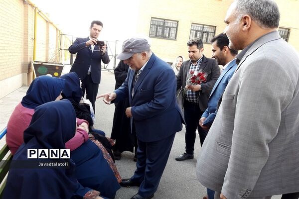 بازدید از مدارس استثنایی ناحیه دو شهرری