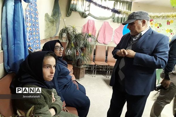 بازدید از مدارس استثنایی ناحیه دو شهرری