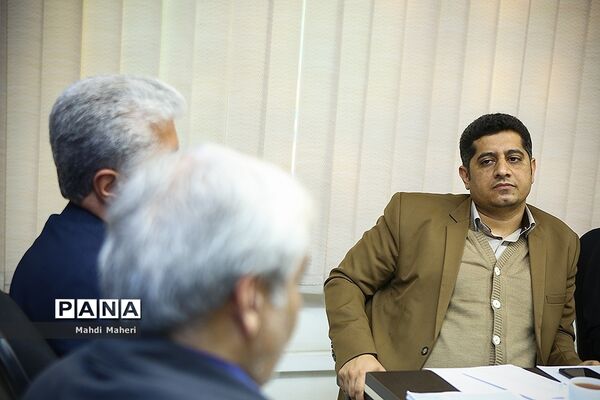 بازدید معاون توسعه مدیریت پشتیبانی وزارت آموزش و پرورش از خبرگزاری پانا