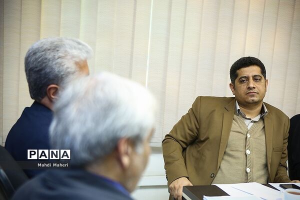 بازدید معاون توسعه مدیریت پشتیبانی وزارت آموزش و پرورش از خبرگزاری پانا