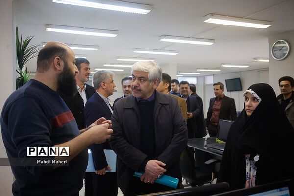 بازدید معاون توسعه مدیریت پشتیبانی وزارت آموزش و پرورش از خبرگزاری پانا