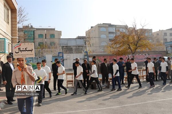 برگزاری افتتاحیه المپیاد ورزشی درون مدرسه‌ای در دبیرستان شهید هاشمی نژاد3 ناحیه 6 مشهد
