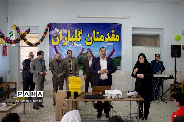 روز جهانی معلولان در دبستان استثنایی ایثار محلات