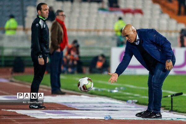 دیدار تیم های پرسپولیس و ذوب آهن