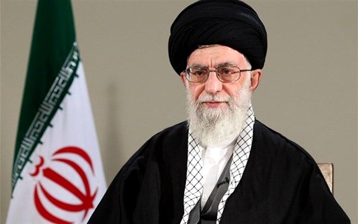 رهبر معظم انقلاب اسلامی: مدارس را مزین کنید به نمازخوانی نوجوانان