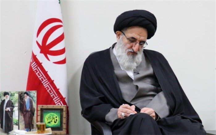 مسجد مهم‌ترین سنگر در برابر هجمه‌های دشمن است