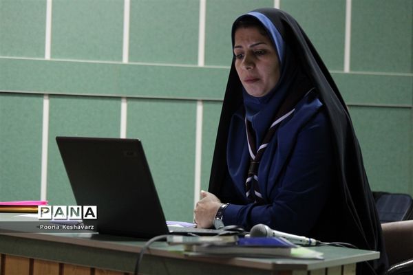 کارگاه‌های آموزشی برای مسئولان سازمان دانش آموزی استان فارس