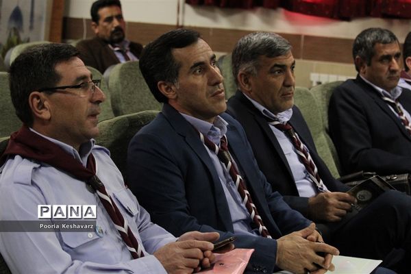 کارگاه‌های آموزشی برای مسئولان سازمان دانش آموزی استان فارس