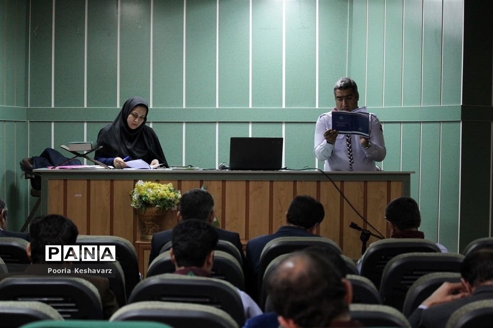 کارگاه‌های آموزشی برای مسئولان سازمان دانش آموزی استان فارس