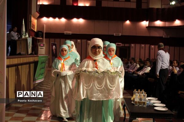 دومین روز گردهمایی مسئولان سازمان دانش آموزی استان فارس