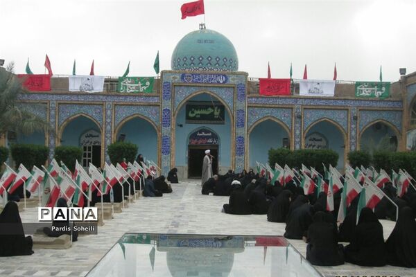حضور دانش آموزان شهرقدس در مناطق عملیاتی جنوب کشور