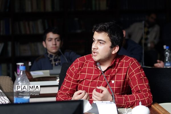 دیدار معاون حقوقی و امور مجلس آموزش و پرورش با اعضای اتحادیه انجمن‌های اسلامی