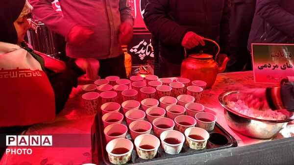 مردم اهر همگام با سراسر کشور، شصتمین حضور خود را در میدان ثبت کردند