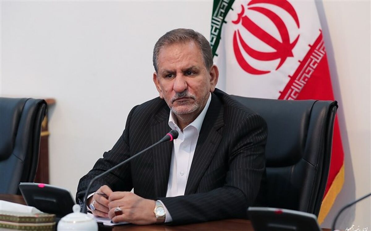 بازدید معاون اول رئیس جمهور از تأسیسات و طرح در حال اجرای آب شیرین کن یک میلیون متر مکعبی