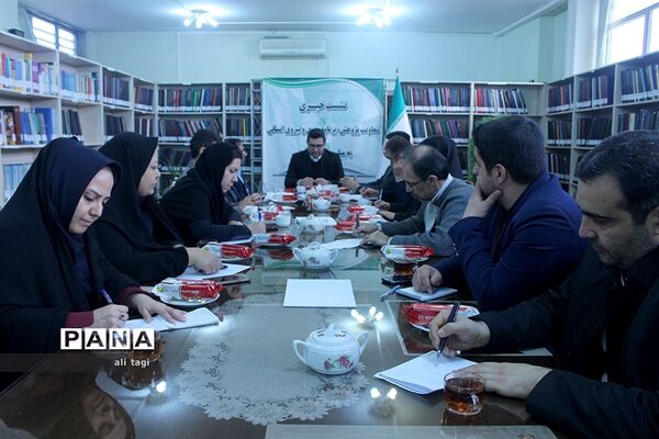 نشست خبری معاون پژوهش، برنامه ریزی و نیروی انسانی آموزش و پرورش آذربایجان شرقی