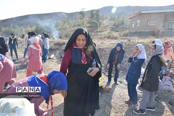 برگزاری اردو و همایش کوه‌پیمایی تشکیلات دانش آموزی پاکدشت