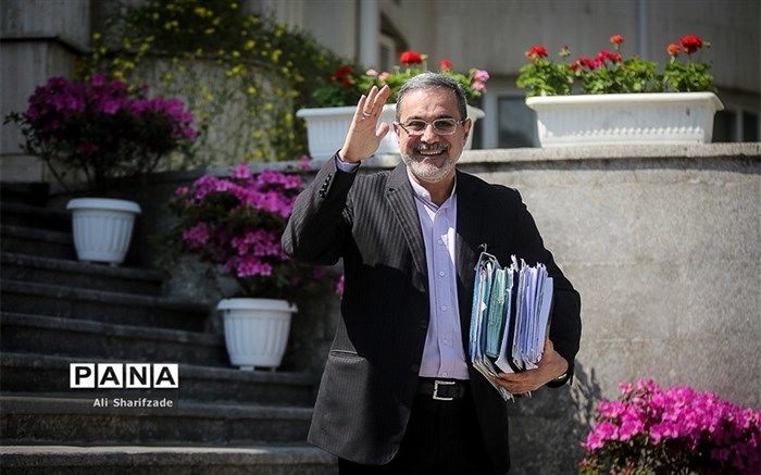 وزیر آموزش و پرورش: مدارس پرمصرف شامل معافیت هزینه‌های انرژی نمی‌شوند