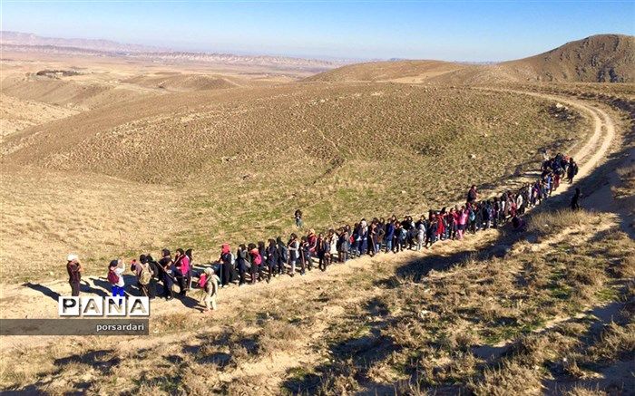 اردوی پیشتازان دختر درگزبرگزار شد