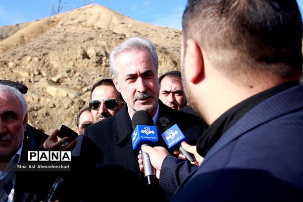 بازدید استاندار آذربایجان شرقی از عملیات اجرایی بزرگراه تبریز اهر