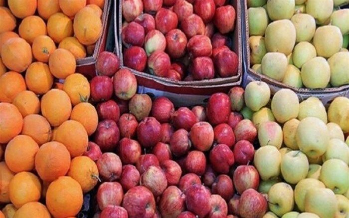 ذخیره‌سازی ٧٠ هزارتن سیب و پرتقال برای تنظیم بازار شب عید