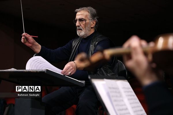 تمرین ارکستر ملی ایران