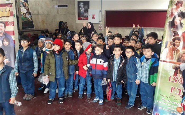 آغاز اکران گسترده و همزمان  فیلم پیشونی سفید 2 برای مدارس