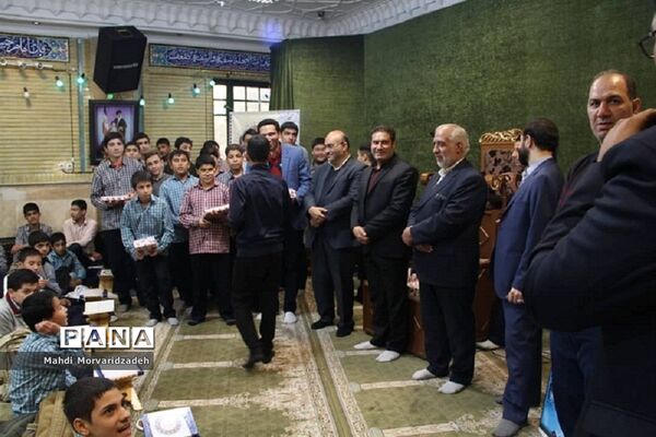 برگزاری محفل انس با قرآن به مناسبت ولادت حضرت عبدالعظیم حسنی(ع) در شهرری
