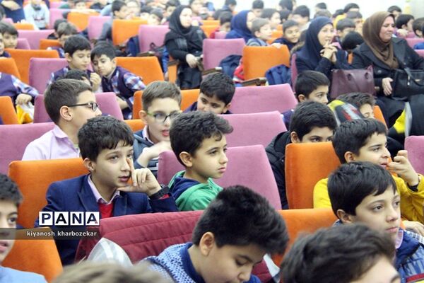 جشن بزرگ یلدا ویژه دانش‌آموزان در ارومیه