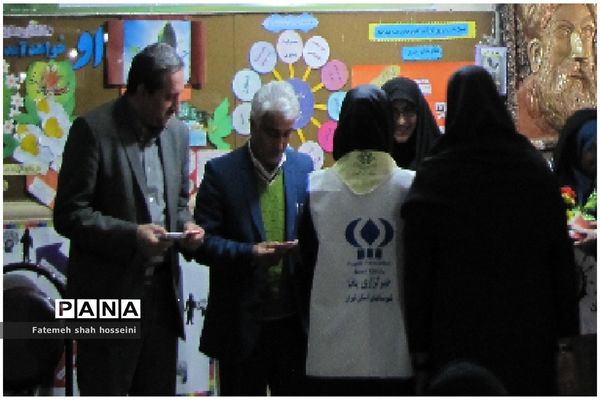 نواخته شدن زنگ هفته پژوهش در شهرستان فیروزکوه