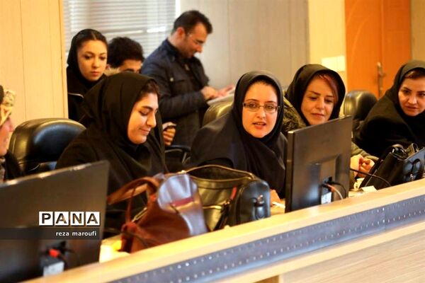 نشست خبری مدیرکل راهداری و حمل و نقل جاده‌ای آذربایجان غربی