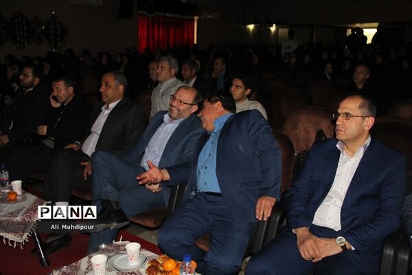 همایش هفته پژوهش در کانون فرهنگی هنری سمیه شهرری