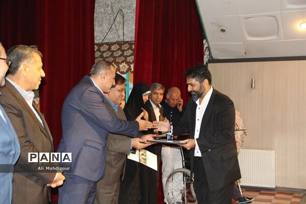 همایش هفته پژوهش در کانون فرهنگی هنری سمیه شهرری