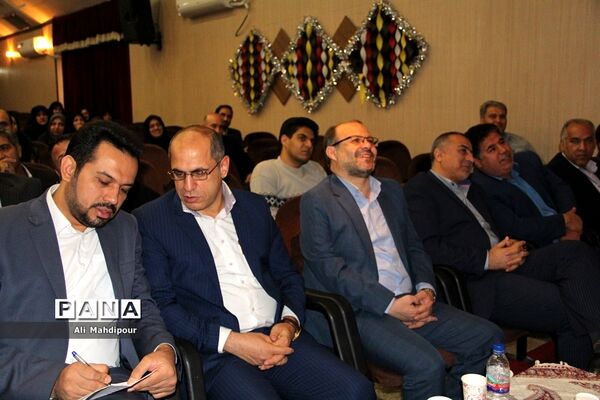 همایش هفته پژوهش در کانون فرهنگی هنری سمیه شهرری