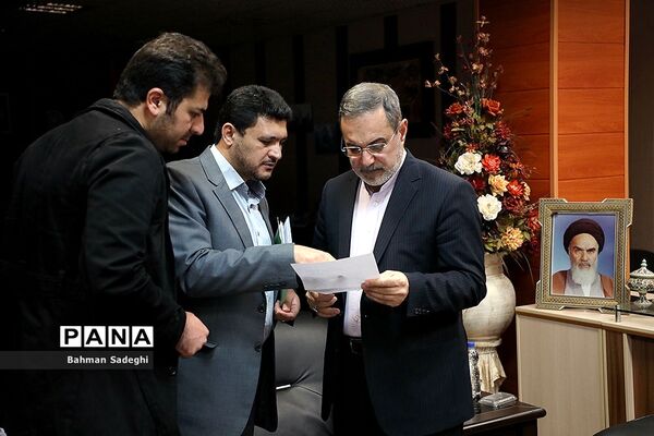 دیدار وزیر آموزش و پرورش با جمعی از نمایندگان مجلس