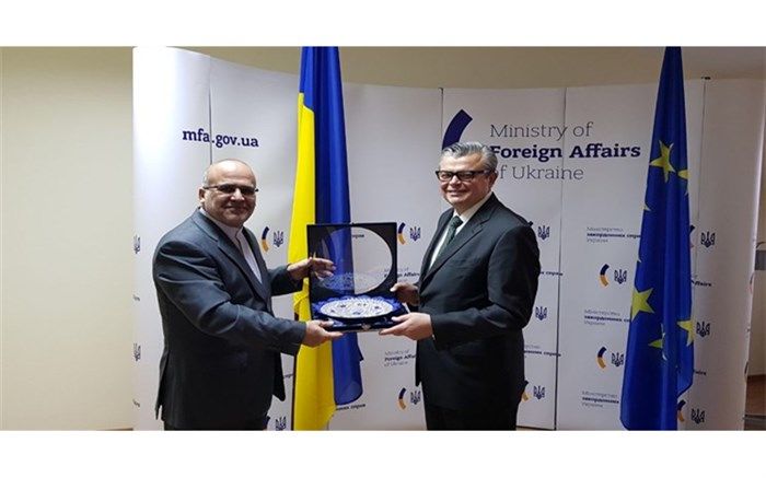 دیدار سفیر ایران با مدیرکل کنسولی وزارت خارجه اوکراین