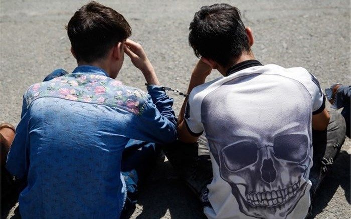 کشف عتیقه‌جات هزاره اول قبل از میلاد با دستگیری یک قاچاقچی