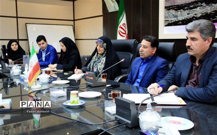 برگزاری دوره بازاریابی با حضوربانوان کار آفرین شهرستان های استان یزد